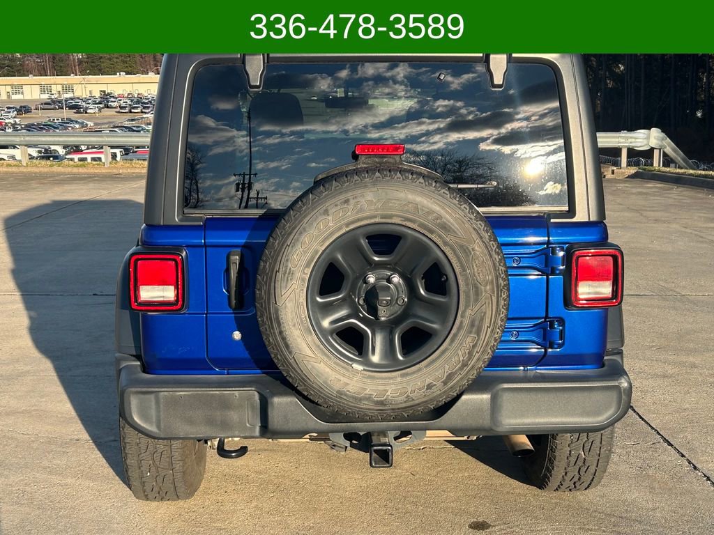 Used 2020 Jeep Wrangler Unlimited Sport image 4
