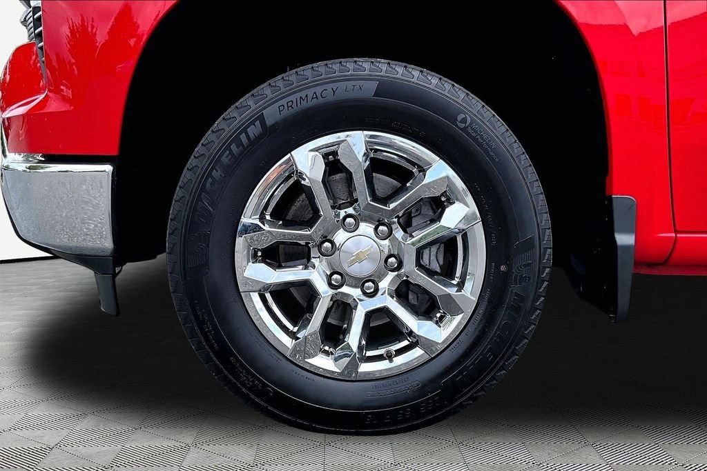 Used 2023 Chevrolet Silverado 1500 LT AWD/4WD image 21