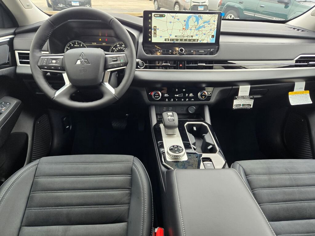 New 2026 Mitsubishi Outlander SE AWD/4WD image 13