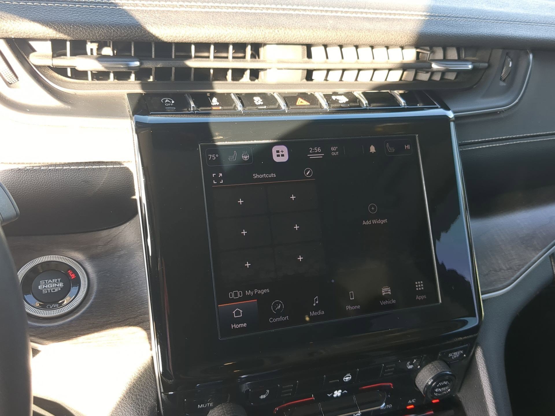 Used 2021 Jeep Grand Cherokee L Limited image 16