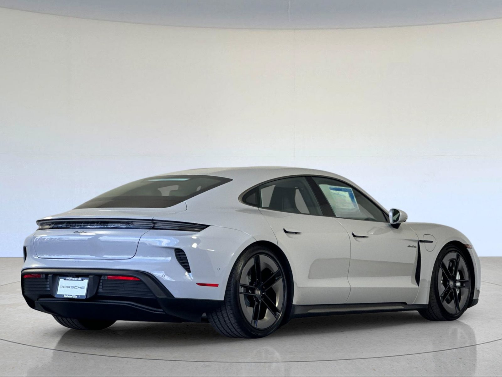 New 2026 Porsche Taycan Turbo AWD/4WD image 8