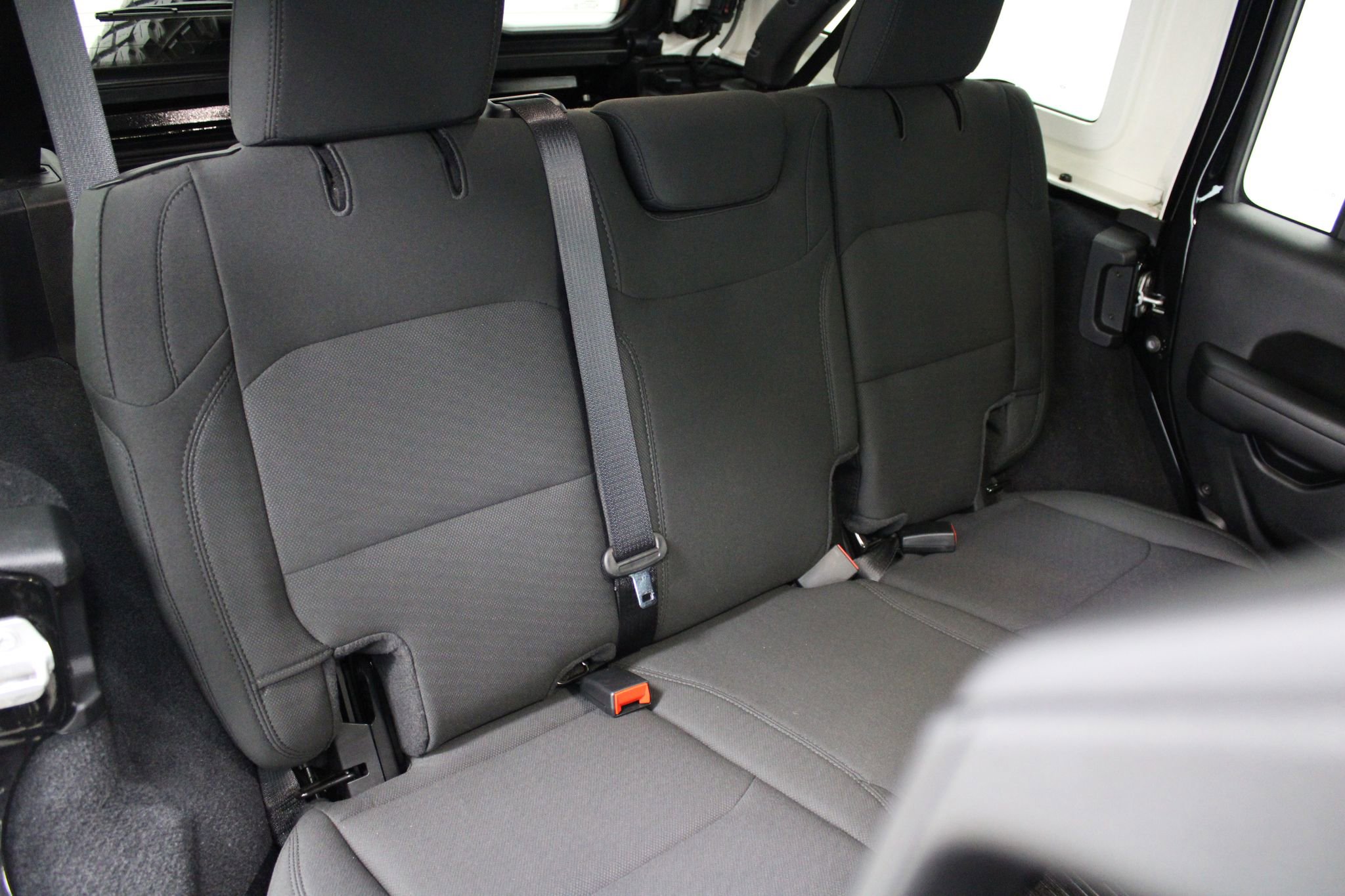 Used 2021 Jeep Wrangler Unlimited Sport AWD/4WD image 21