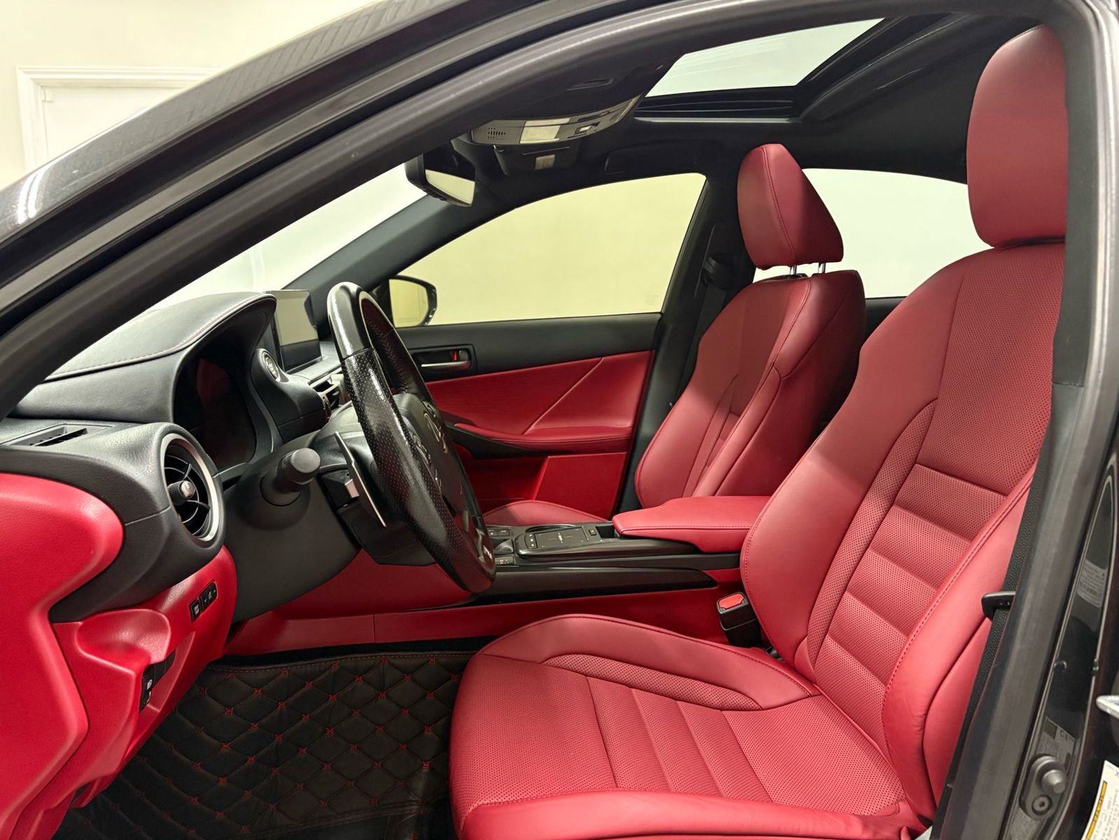 Used 2021 Lexus IS 350 F Sport w/ Navigation Package image 13