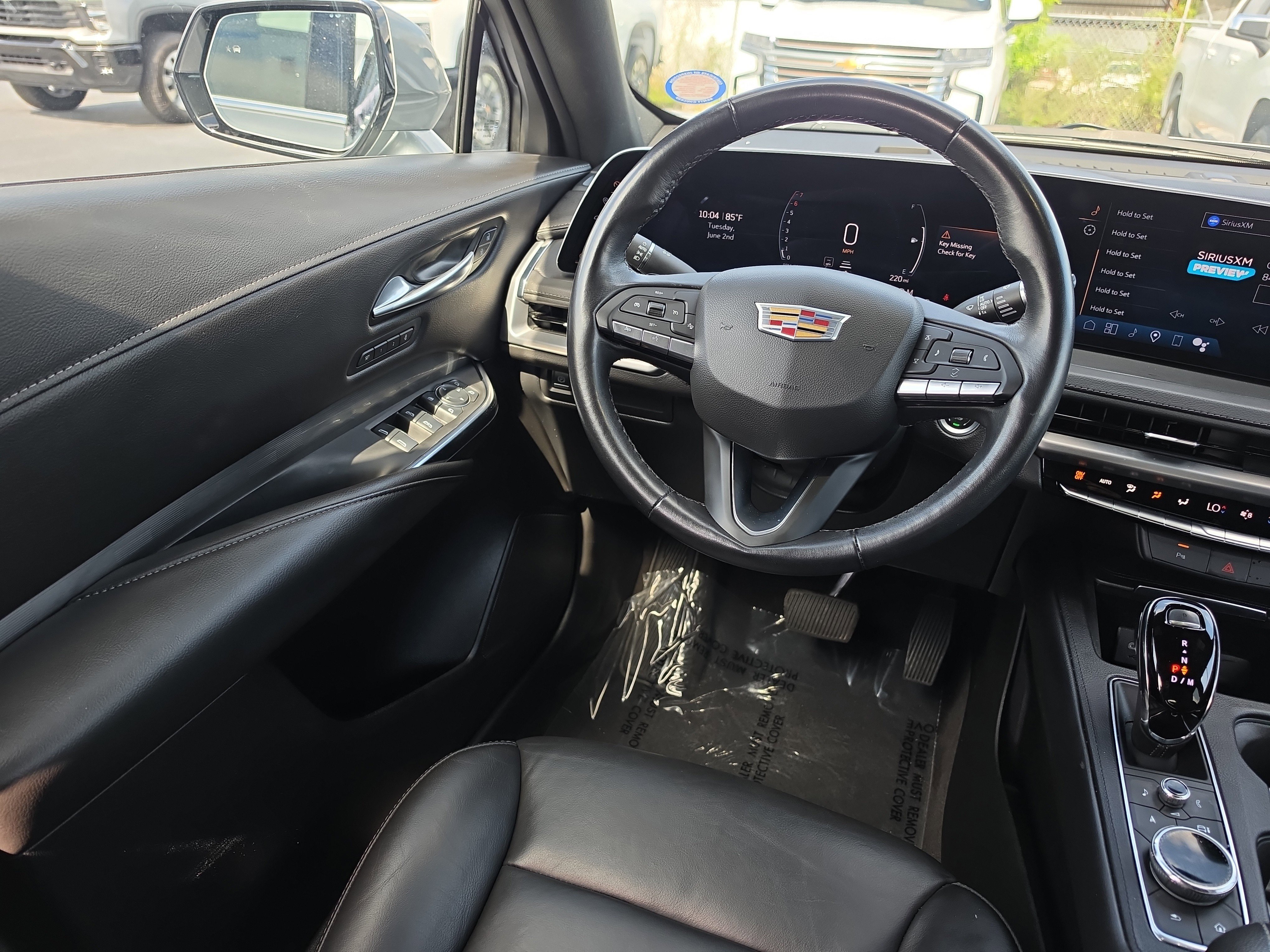 Certified 2025 Cadillac XT4 Premium Luxury FWD image 10