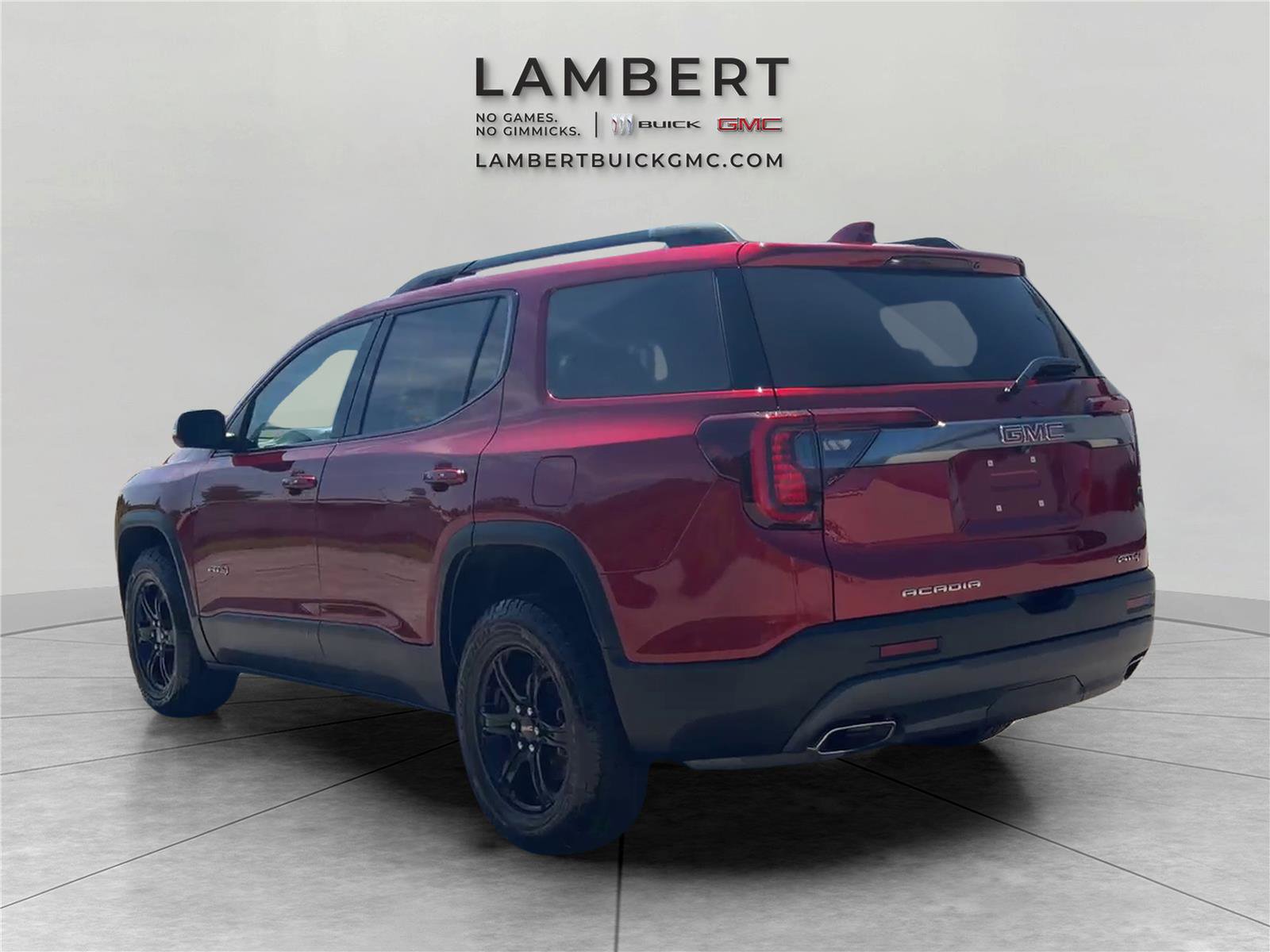 Used 2023 GMC Acadia AT4 w/ Technology Package AWD/4WD image 3