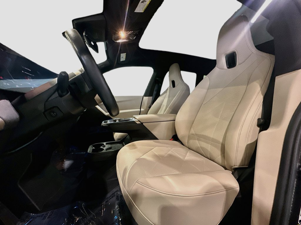 Certified 2024 BMW iX xDrive50 w/ Sport Package AWD/4WD image 22