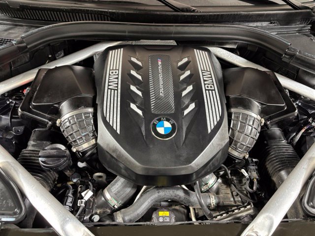 Used 2021 BMW X5 M50i w/ Executive Package AWD/4WD image 24