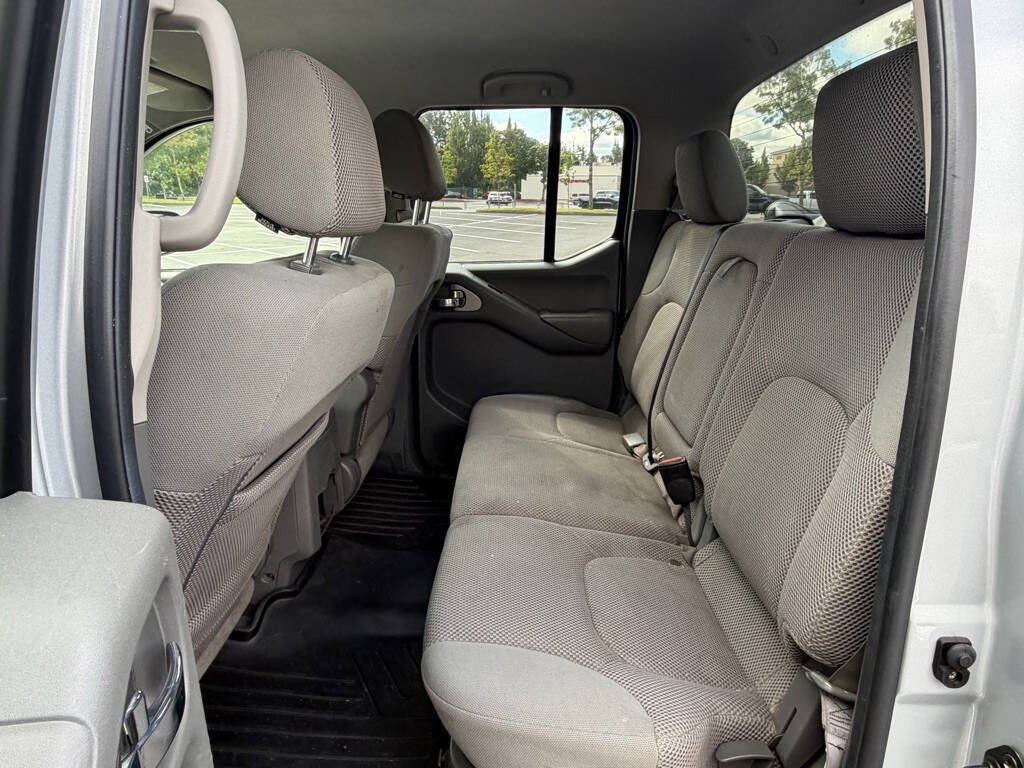 Used 2006 Nissan Frontier SE w/ (P01) Power Pkg RWD image 15