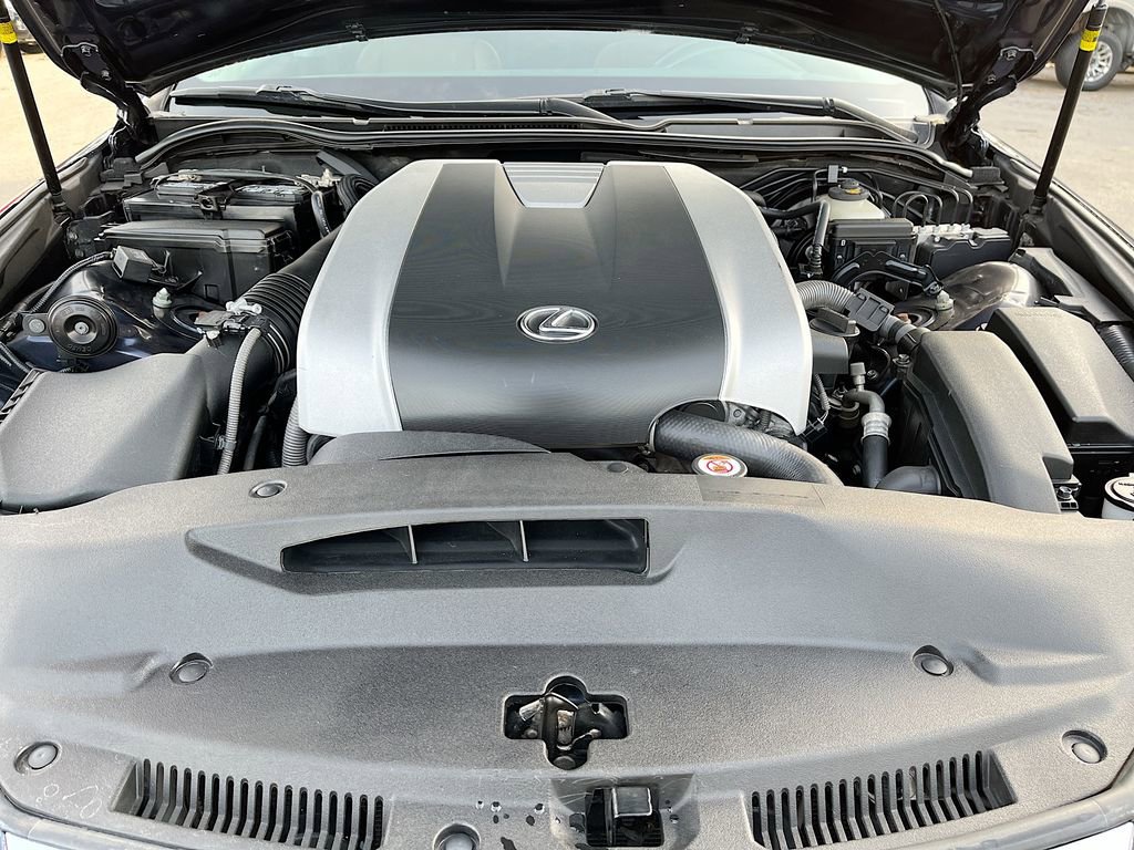 Used 2018 Lexus IS 300 AWD w/ Comfort Package image 29