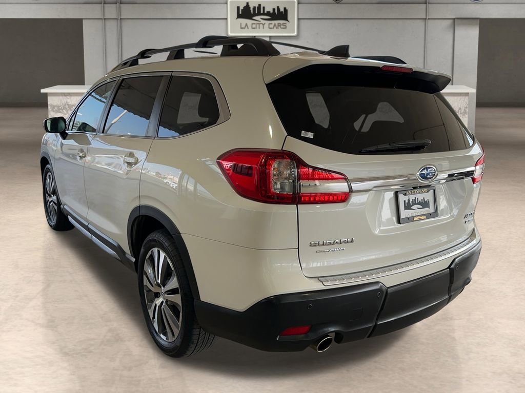 Used 2022 Subaru Ascent Limited w/ Technology Package AWD/4WD image 3