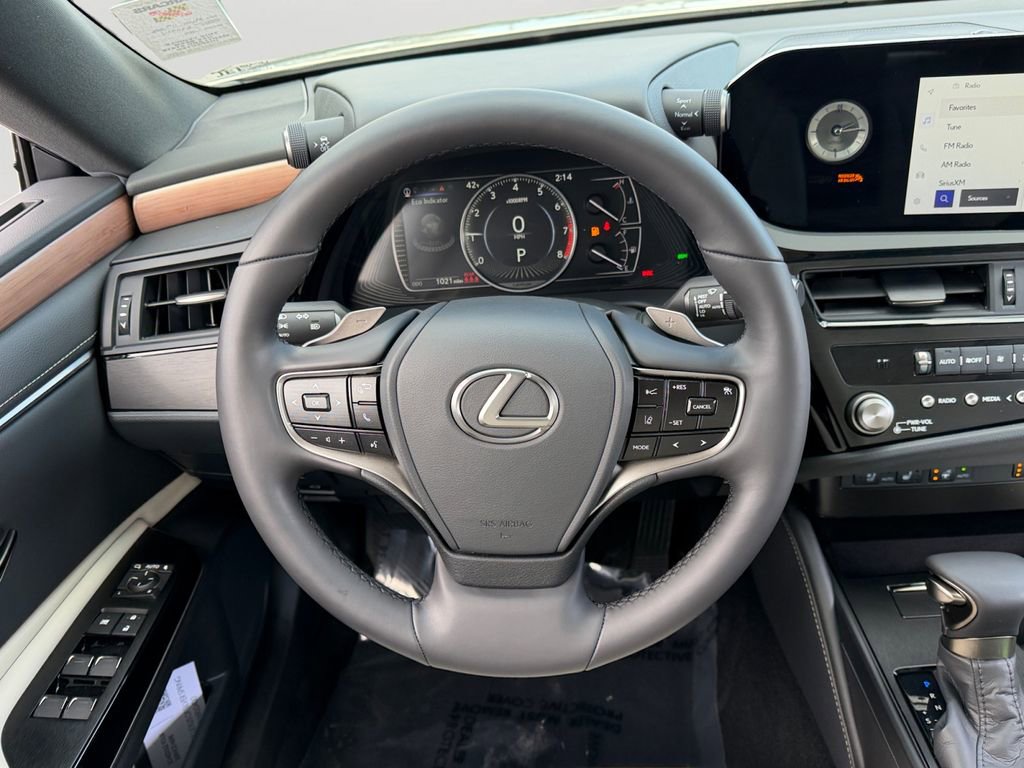 Certified 2025 Lexus ES 350 w/ Premium Package image 16