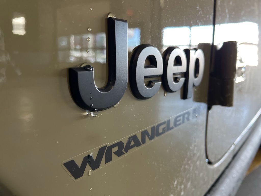 New 2026 Jeep Wrangler Unlimited Rubicon 392 image 17