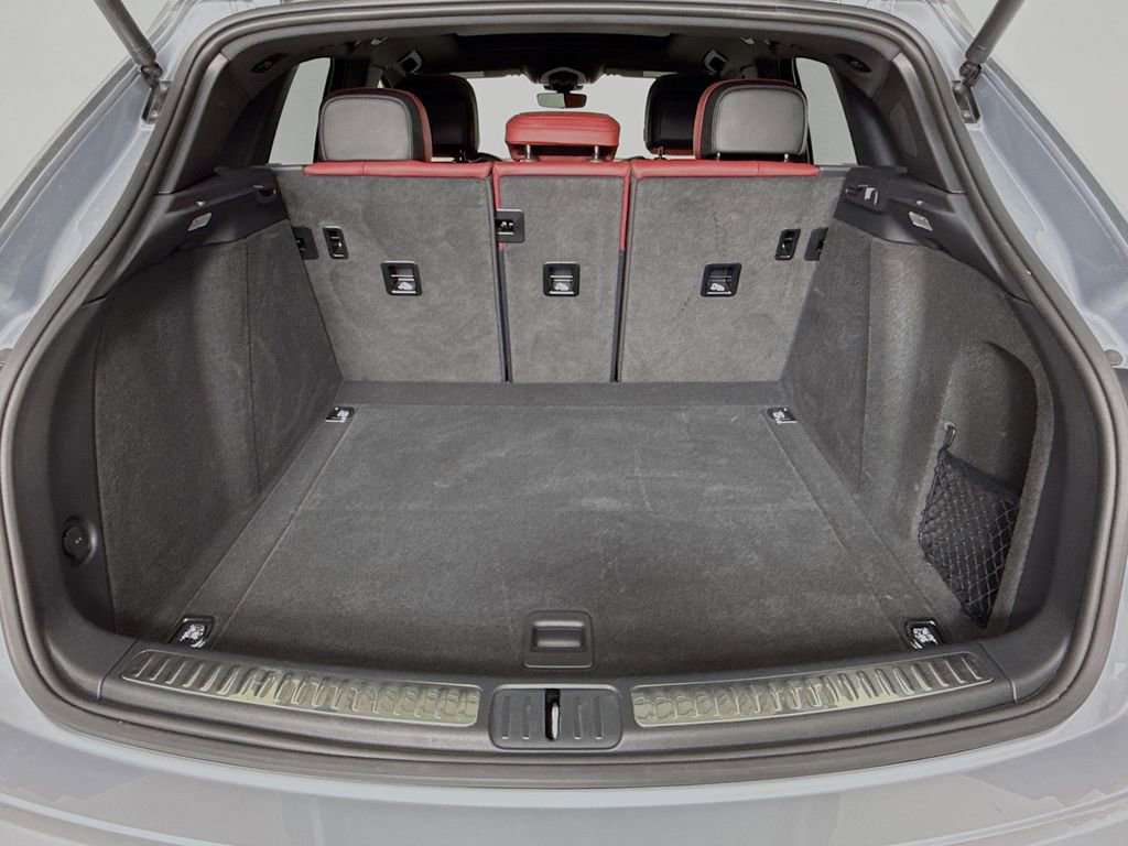 Certified 2025 Porsche Macan image 29