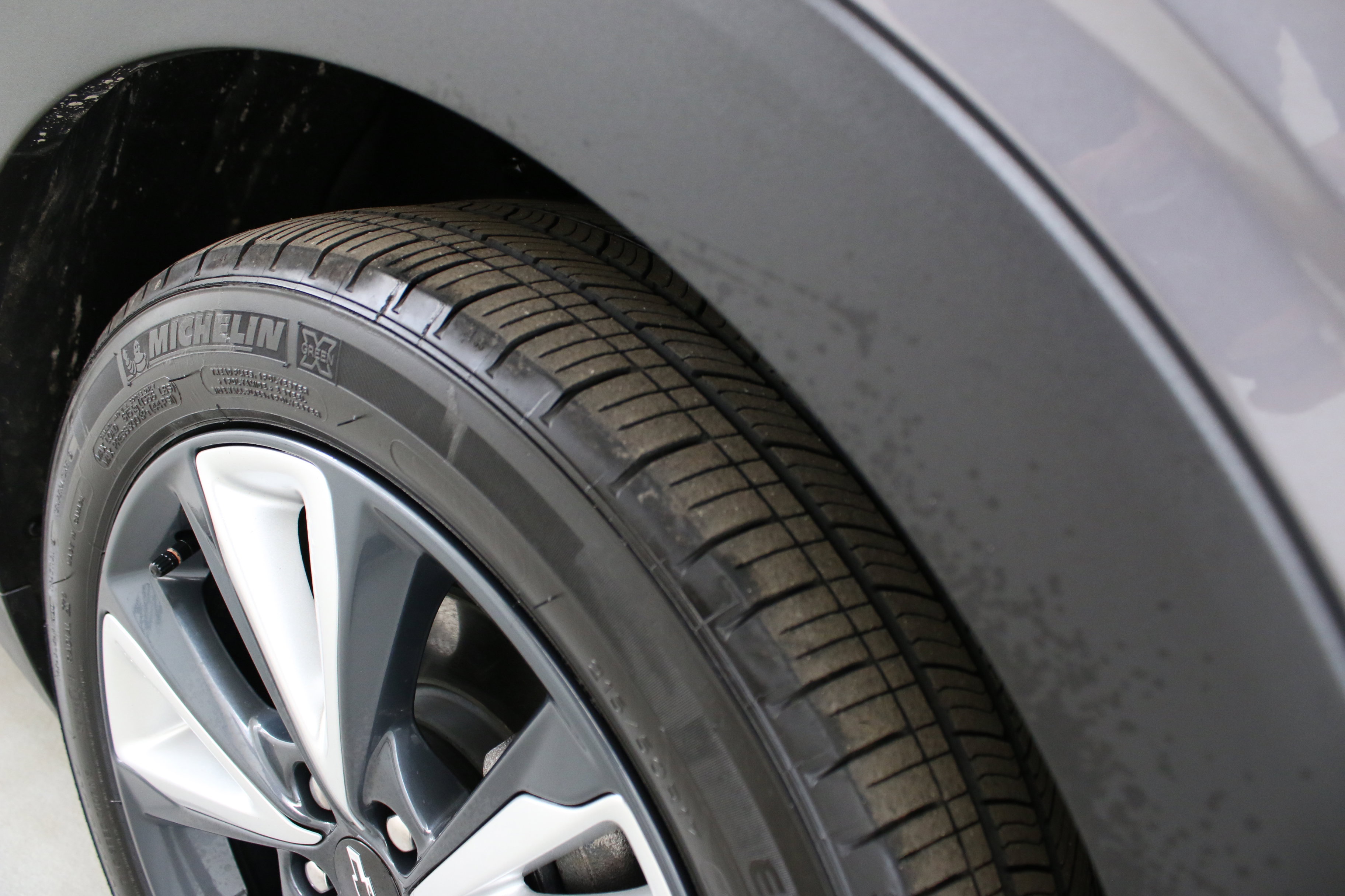 Used 2023 Chevrolet Bolt EUV LT w/ Convenience Package image 37