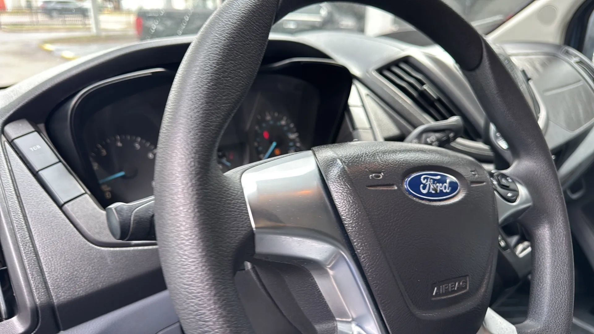Used 2019 Ford Transit 250 148 High Roof Extended RWD image 18