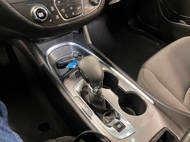 Used 2023 Chevrolet Malibu LT image 28