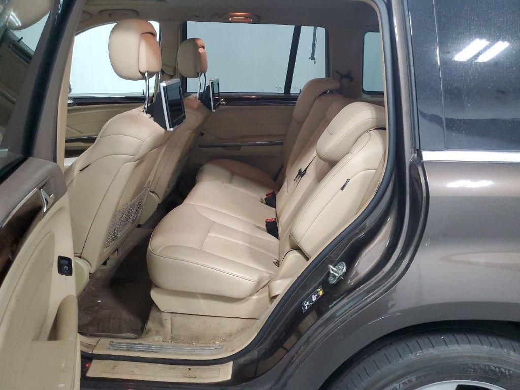 Used 2012 Mercedes-Benz GL 450 4MATIC image 9