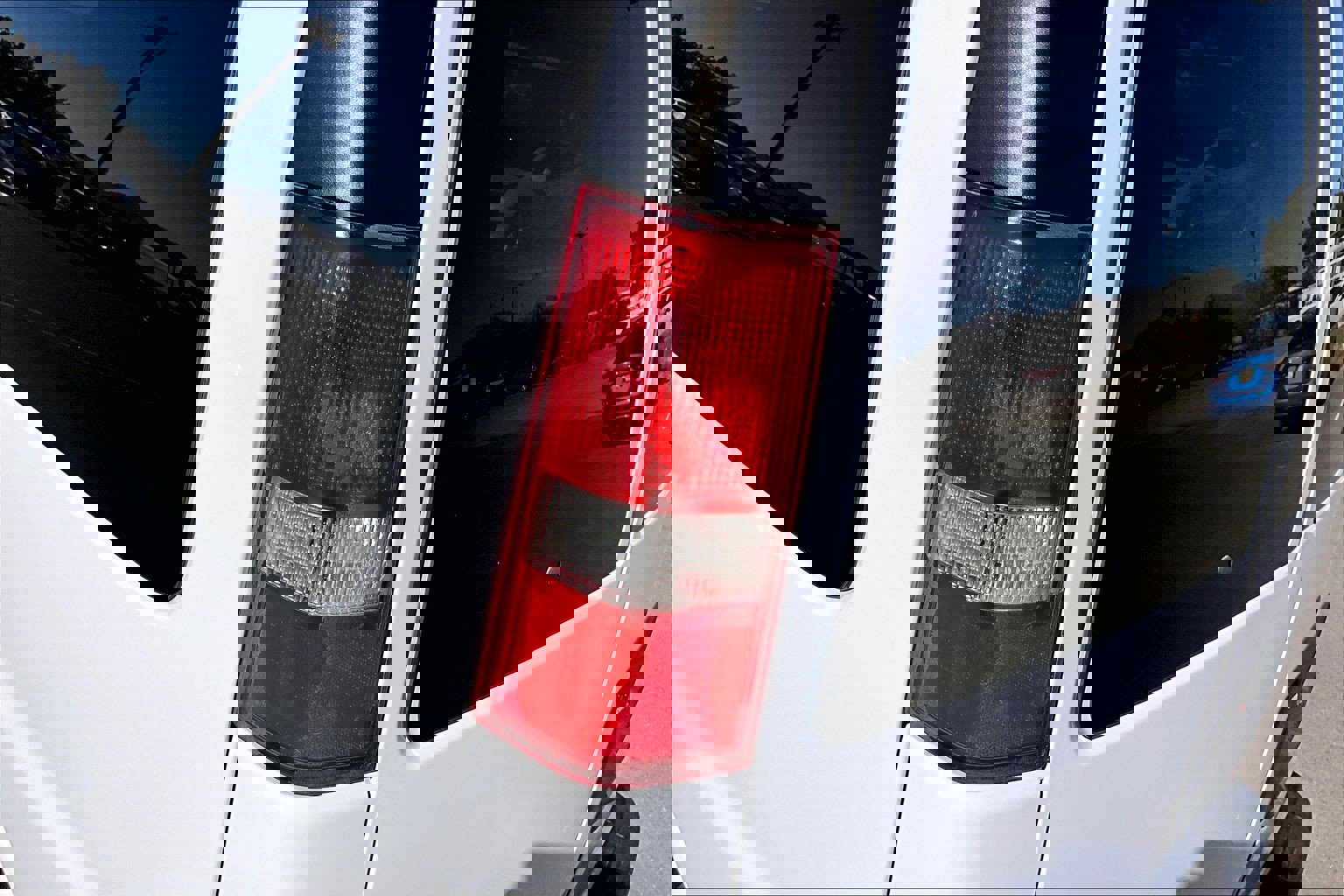 Used 2017 Chevrolet Express 2500 LS image 25