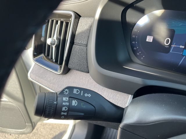 New 2026 Volvo XC90 B6 Ultra w/ Protection Package AWD/4WD image 14
