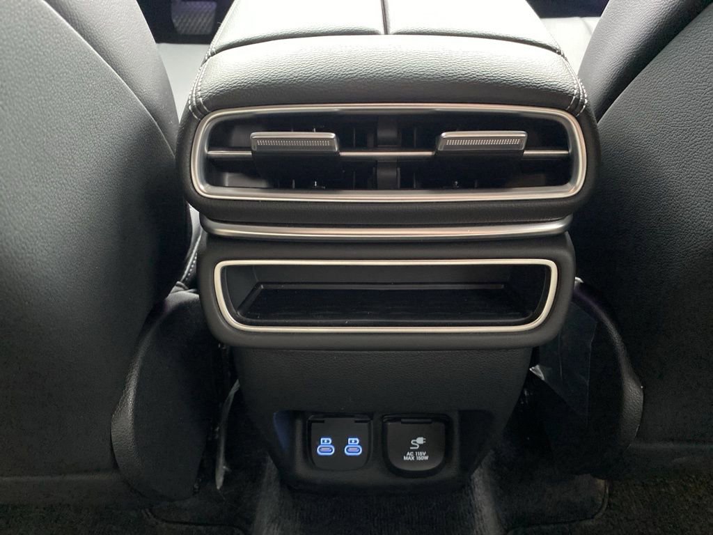 Certified 2025 Genesis GV80 2.5T image 11