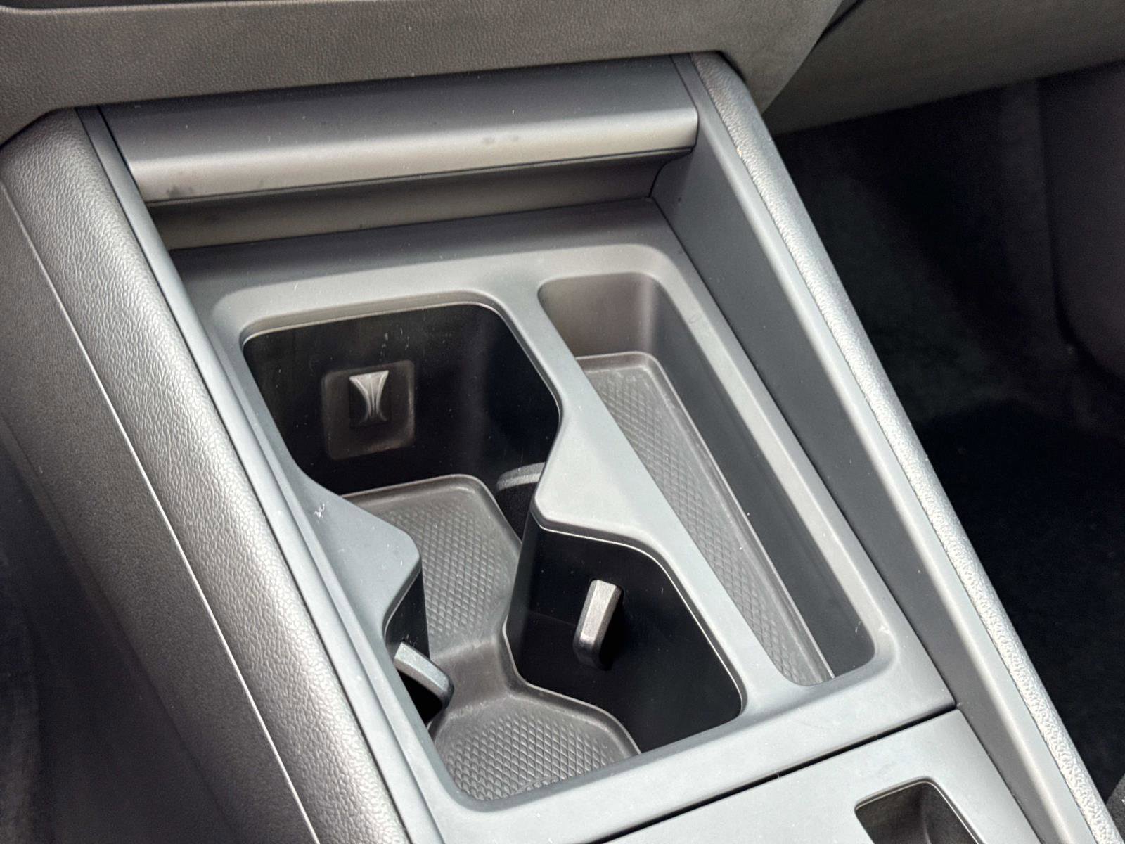 Certified 2025 Volkswagen Tiguan S image 22