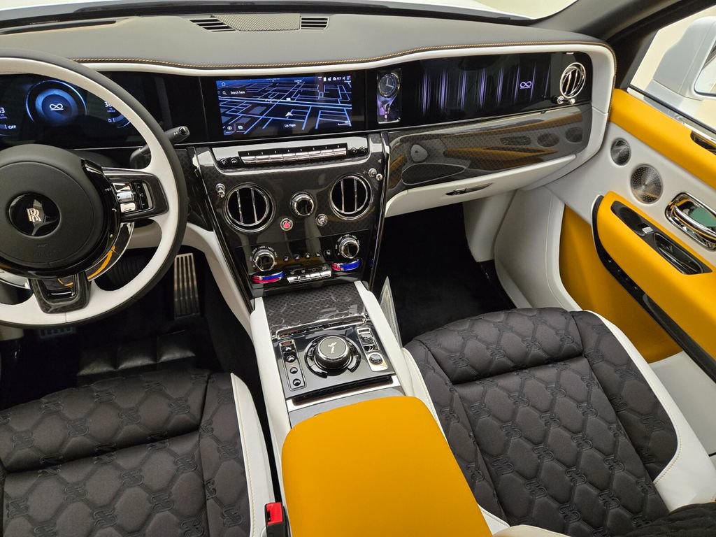 New 2027 Rolls-Royce Cullinan Black Badge AWD/4WD image 19