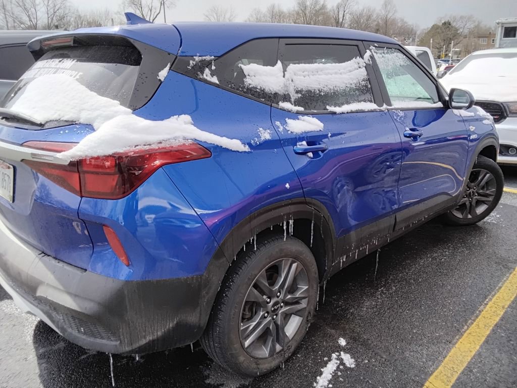 Used 2023 Kia Seltos LX image 6