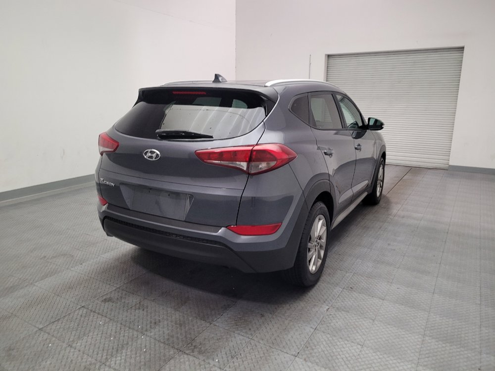 Used 2017 Hyundai Tucson SE Plus w/ Cargo Package FWD image 9