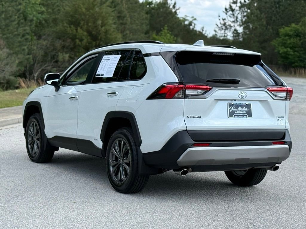 Used 2025 Toyota RAV4 Limited w/ Advanced Technology Package AWD/4WD image 10