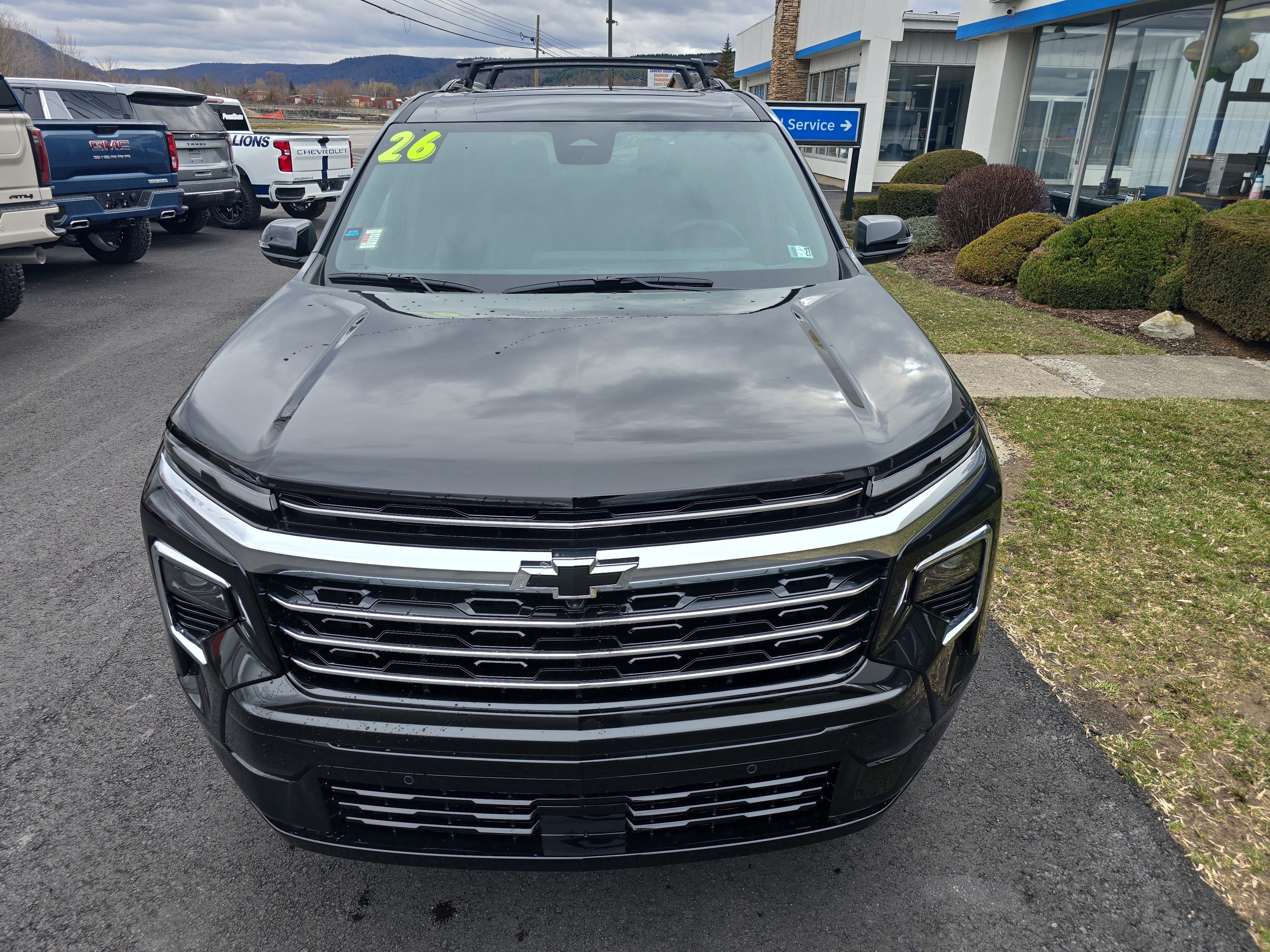 New 2026 Chevrolet Traverse High Country w/ LPO, Floor Liner Package image 9