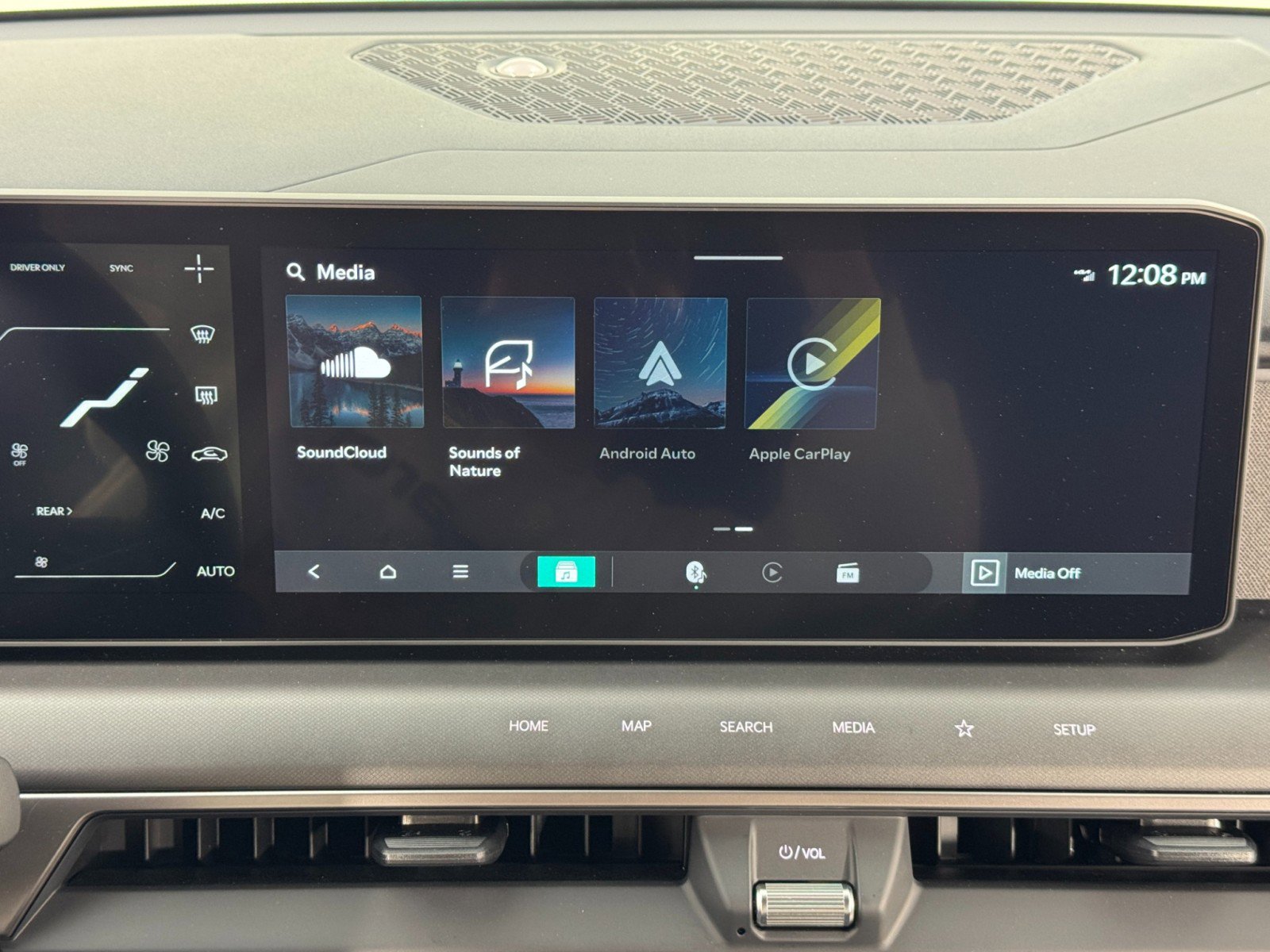 Used 2024 Kia EV9 Light Long Range image 27