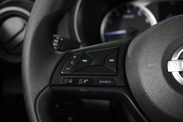 Certified 2025 Nissan Kicks Play S image 25