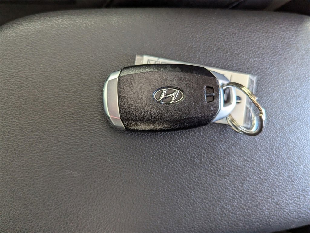 Used 2022 Hyundai Kona SEL w/ Convenience Package image 27