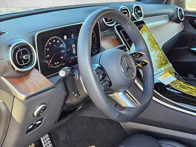 Certified 2025 Mercedes-Benz GLC 300 image 9