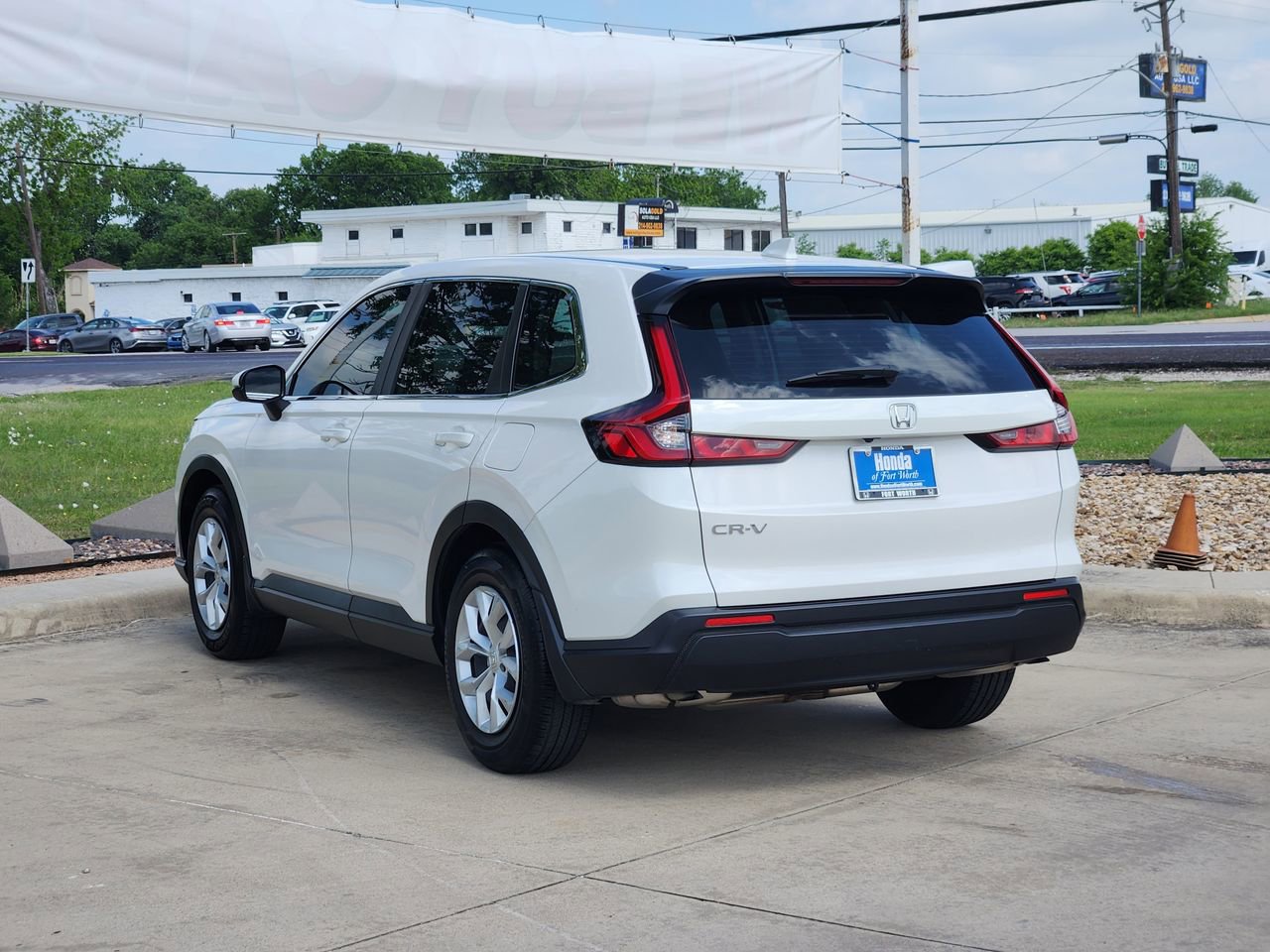 Used 2023 Honda CR-V LX image 7