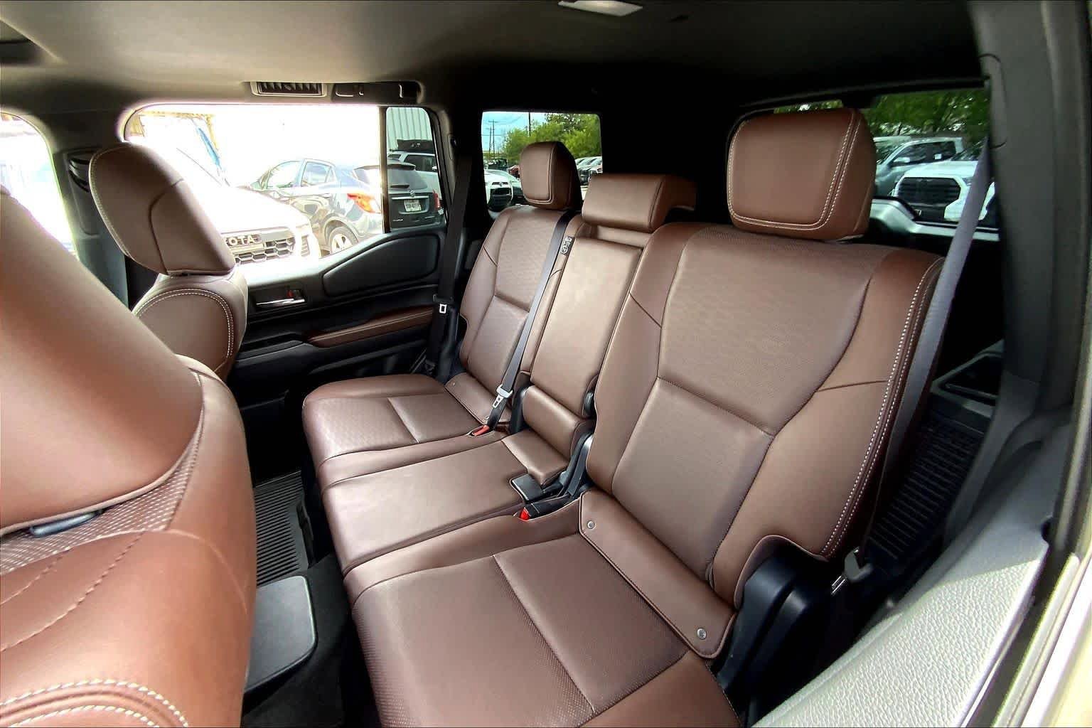 Used 2025 Toyota Land Cruiser w/ Premium Package image 21