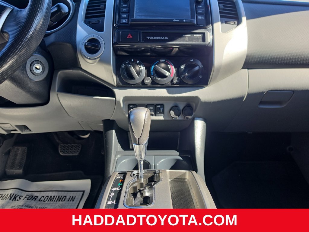 Used 2015 Toyota Tacoma 4x4 Double Cab w/ Limited Package image 12