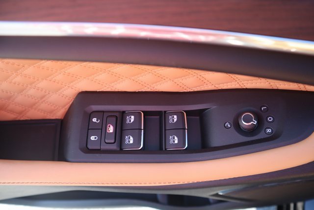 New 2025 Jeep Grand Cherokee Summit image 7