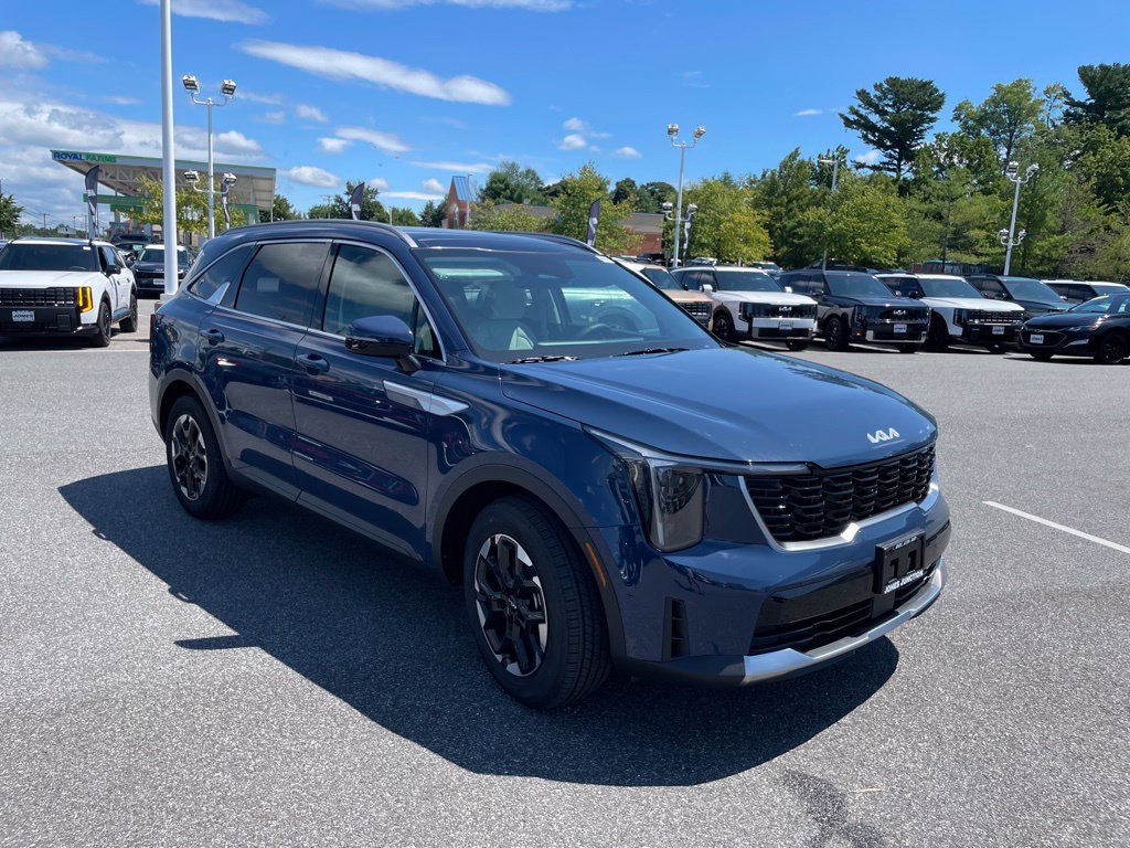 New 2026 Kia Sorento S w/ S Panoramic Sunroof Package FWD image 2