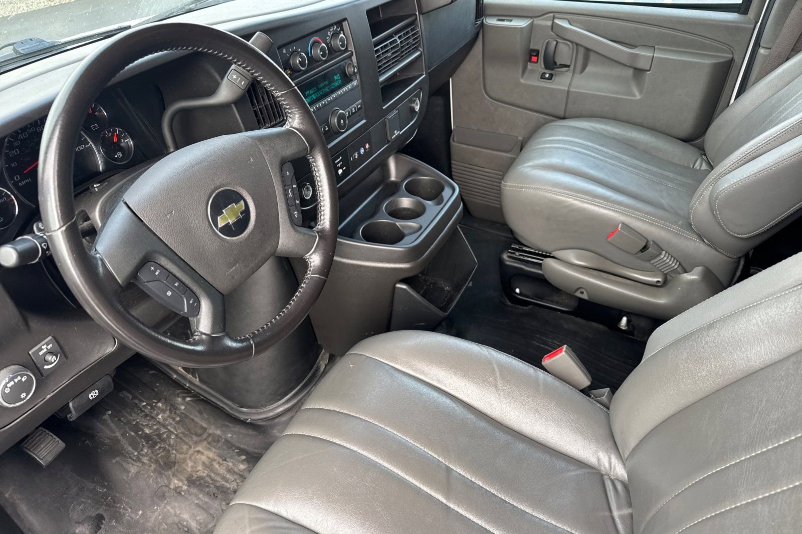 Used 2023 Chevrolet Express 2500 Extended w/ Driver Convenience Package image 10