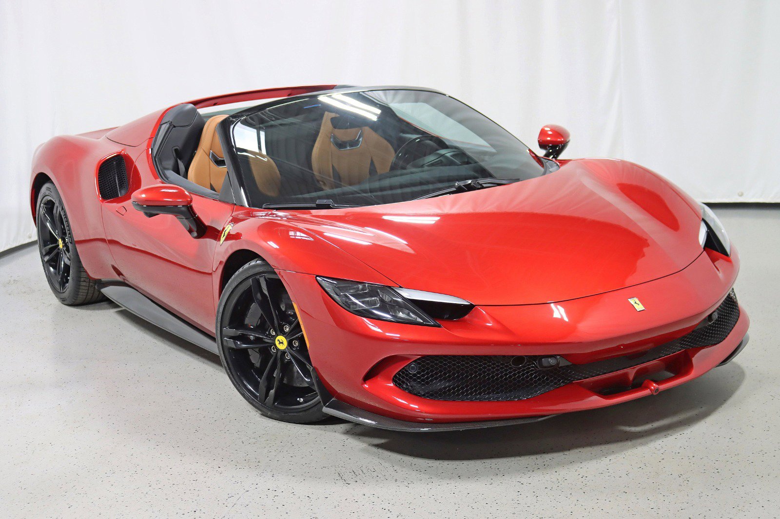 Used 2024 Ferrari 296 GTS RWD image 2