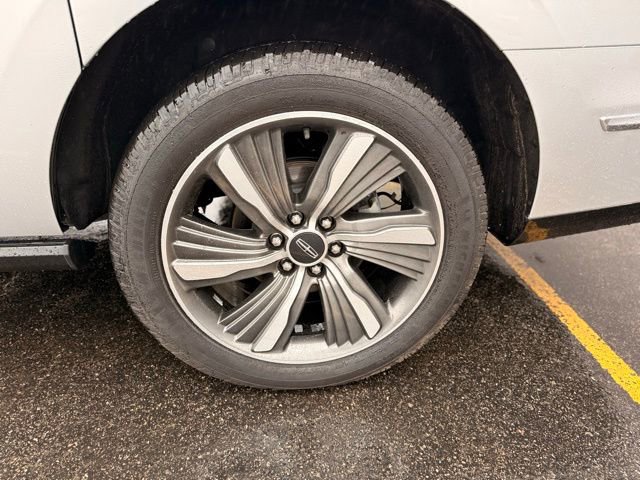 Used 2019 Lincoln Navigator L Reserve AWD/4WD image 12