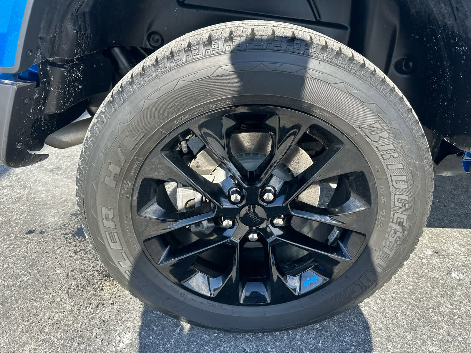 Used 2023 Jeep Wrangler Sahara w/ Cold Weather Group image 9