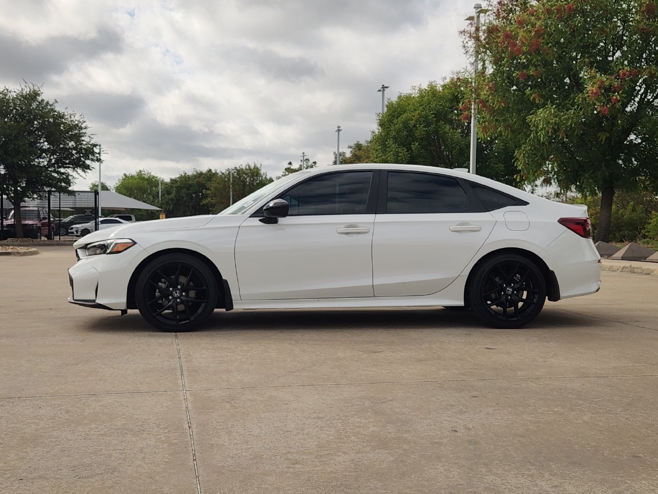 Certified 2025 Honda Civic Sport image 4