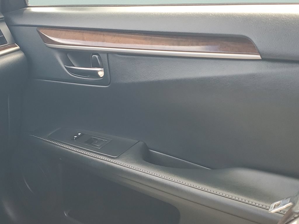 Used 2014 Lexus ES 350 w/ Premium Package FWD image 13