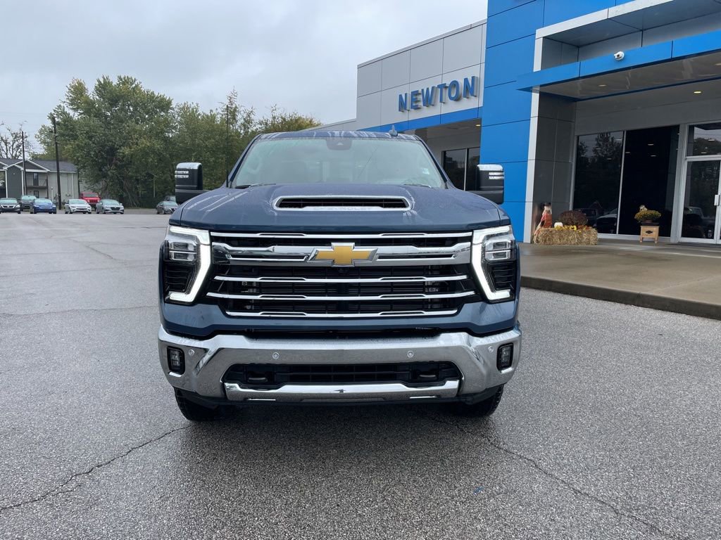 New 2026 Chevrolet Silverado 2500 LTZ w/ LTZ Premium Package image 2