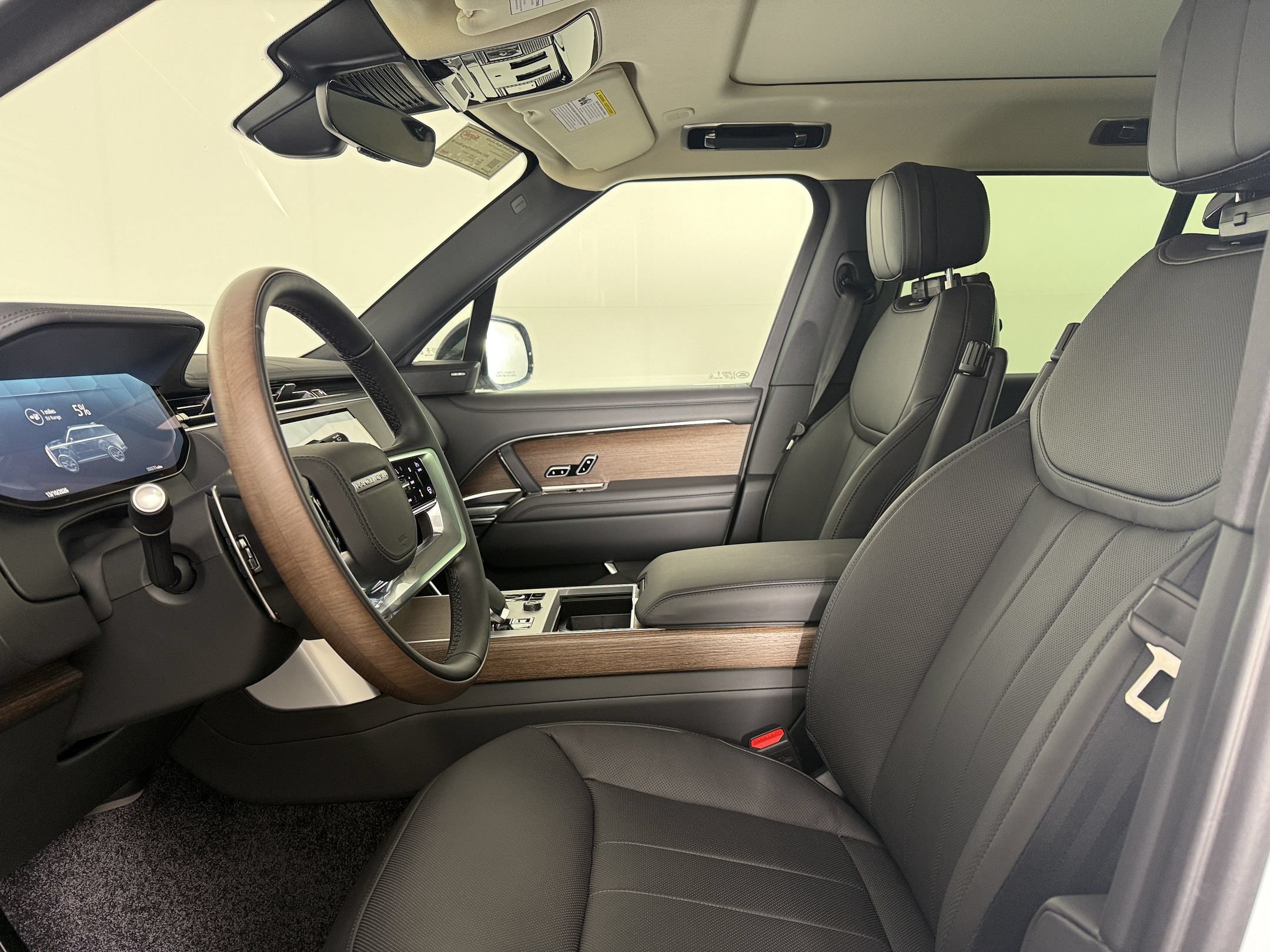 New 2027 Land Rover Range Rover SE AWD/4WD image 25