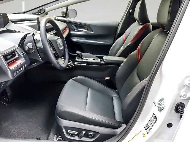 New 2026 Toyota Prius Plug-In Hybrid FWD image 12