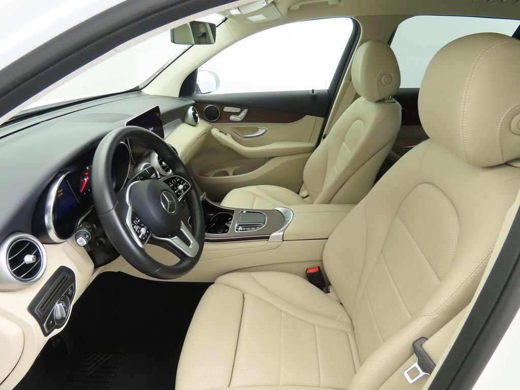 Used 2021 Mercedes-Benz GLC 300 4MATIC image 17