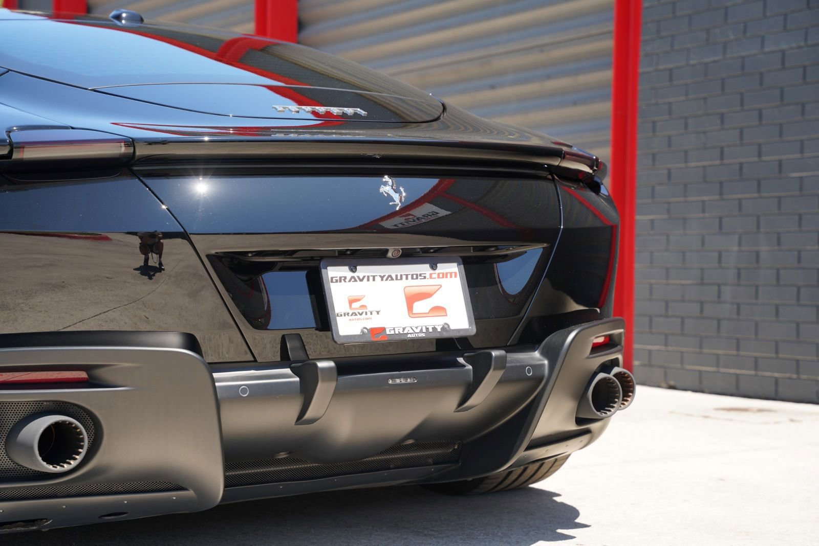 Used 2023 Ferrari Roma RWD image 13